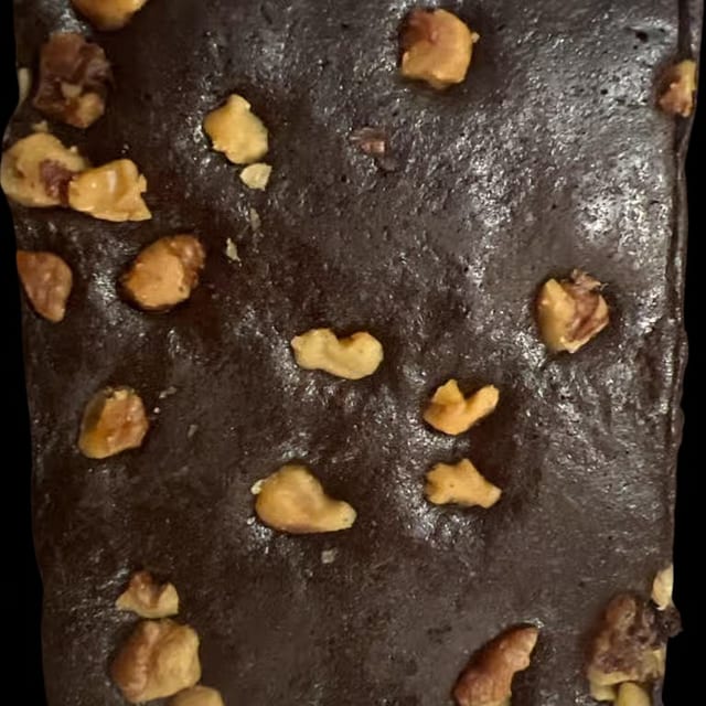 Plain brownie.