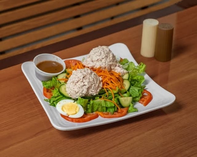 Rosemary chicken salad.